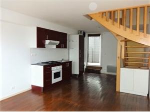 appartement à la location -   64120  SAINT-PALAIS, surface 56 m2 location appartement - APR692696